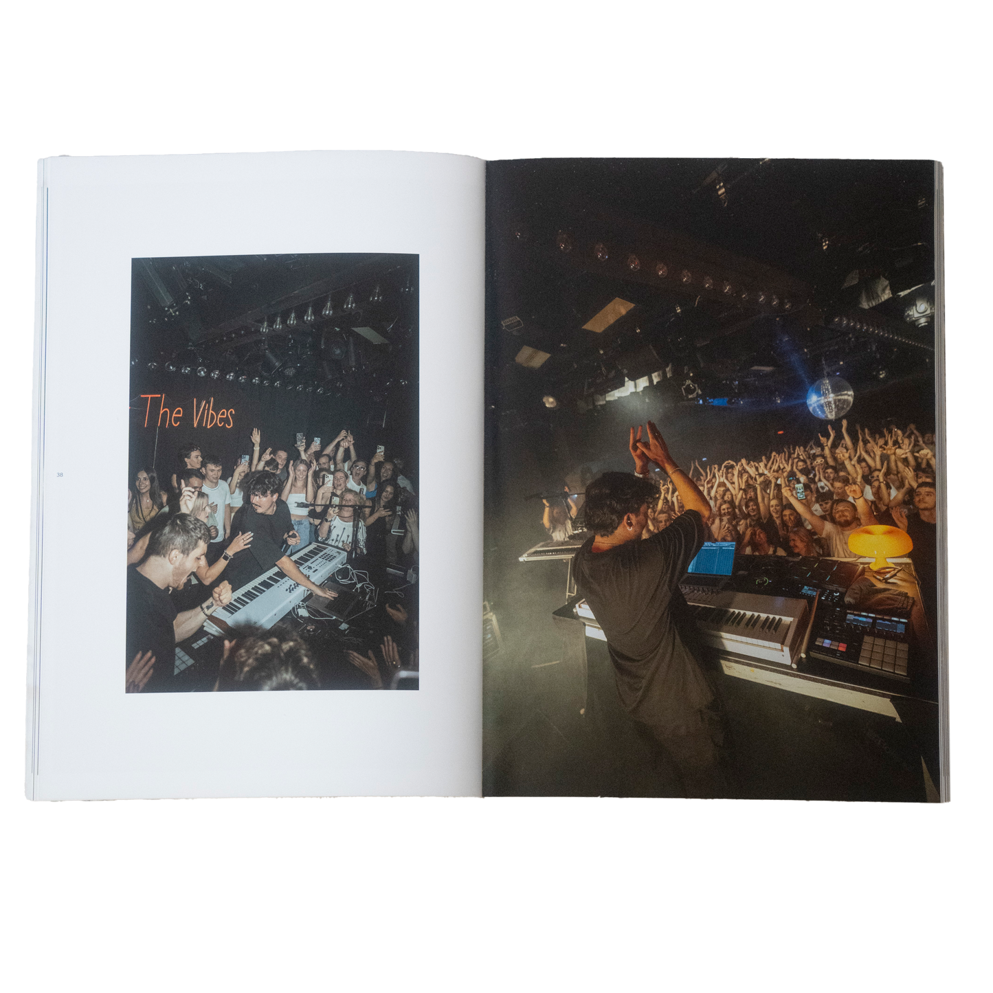 Tour Photo Book